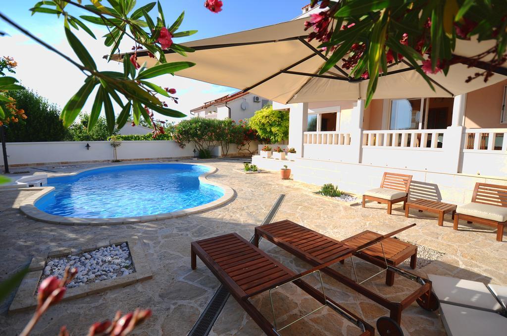 Apartments Villa Marnii Kožino 外观 照片