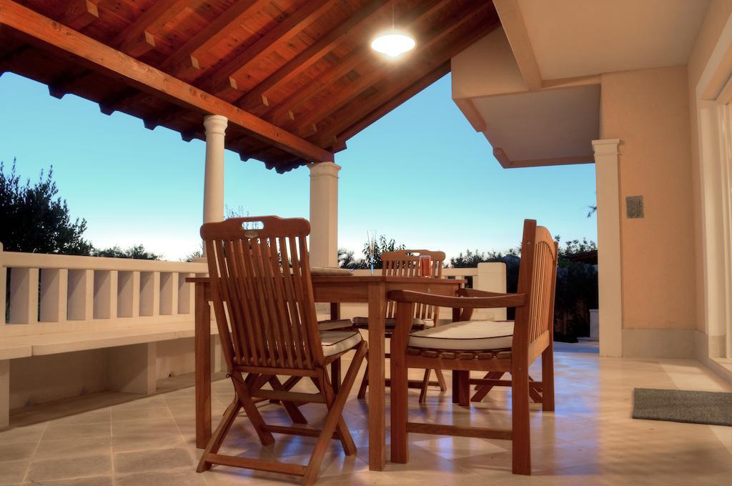 Apartments Villa Marnii Kožino 外观 照片