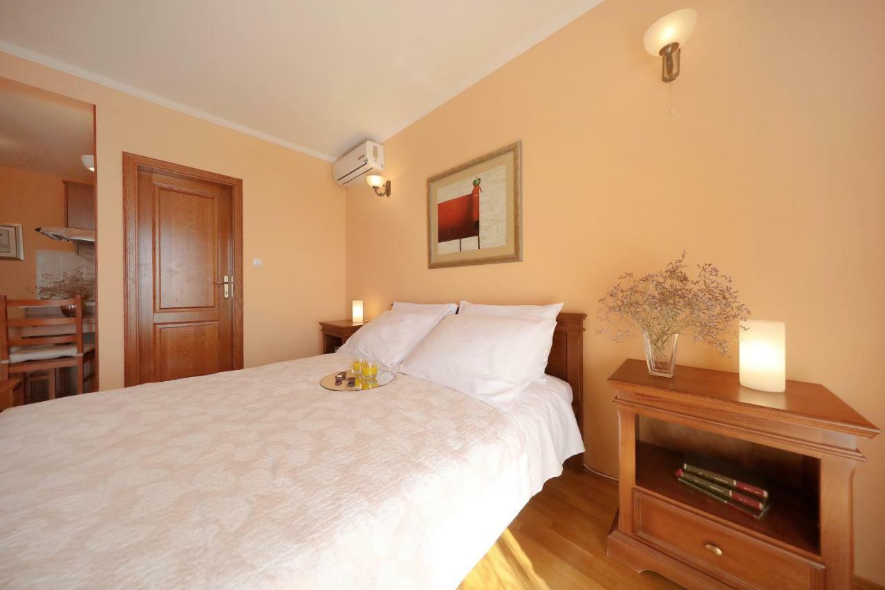 Apartments Villa Marnii Kožino 外观 照片