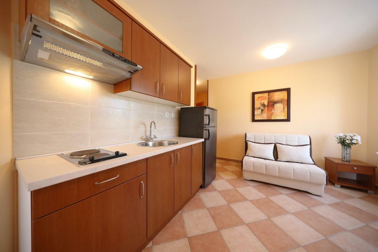 Apartments Villa Marnii Kožino 外观 照片