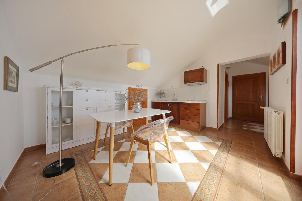 Apartments Villa Marnii Kožino 外观 照片